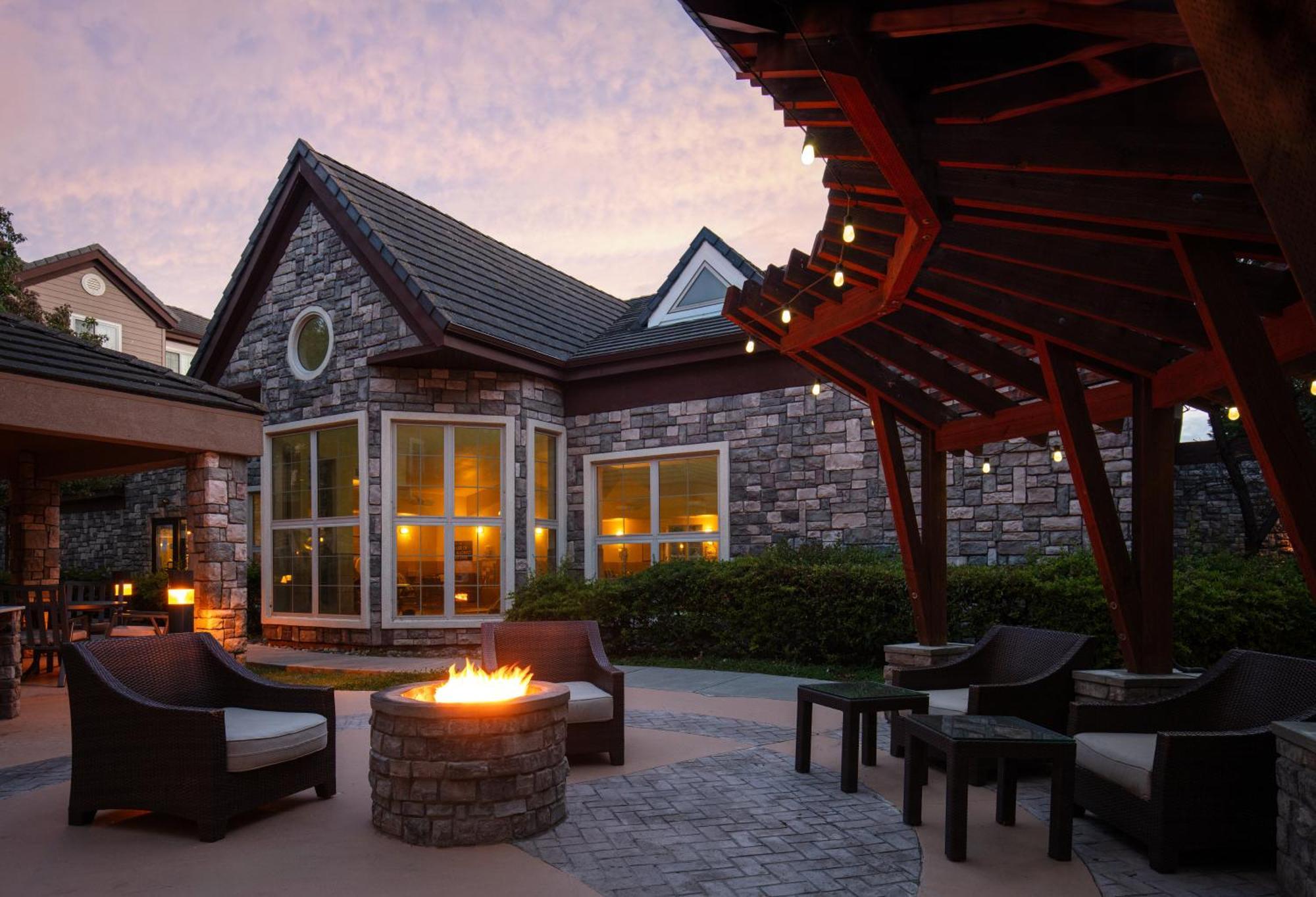 Staybridge Suites Fairfield Napa Valley Area By Ihg Εξωτερικό φωτογραφία